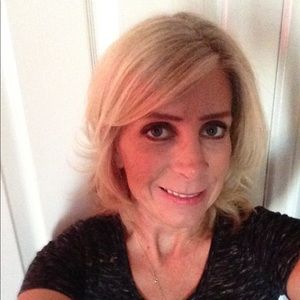 Meet your Posher, Diane